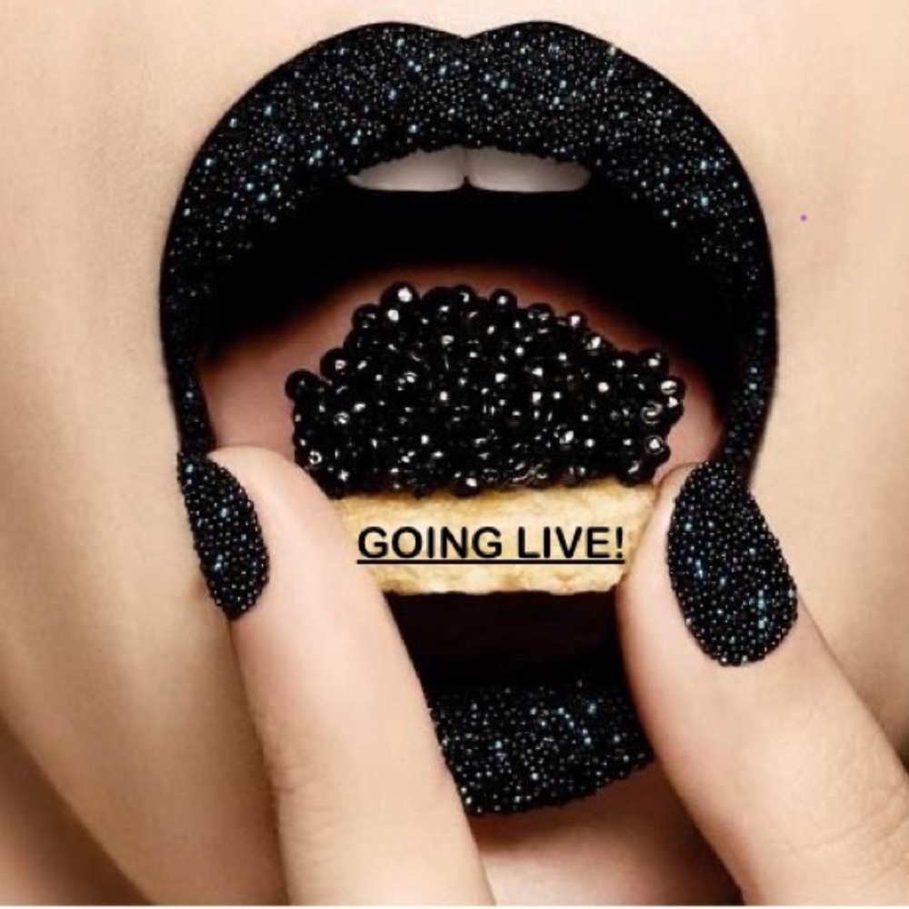 LIVE SHOW - Picture 1 of 1